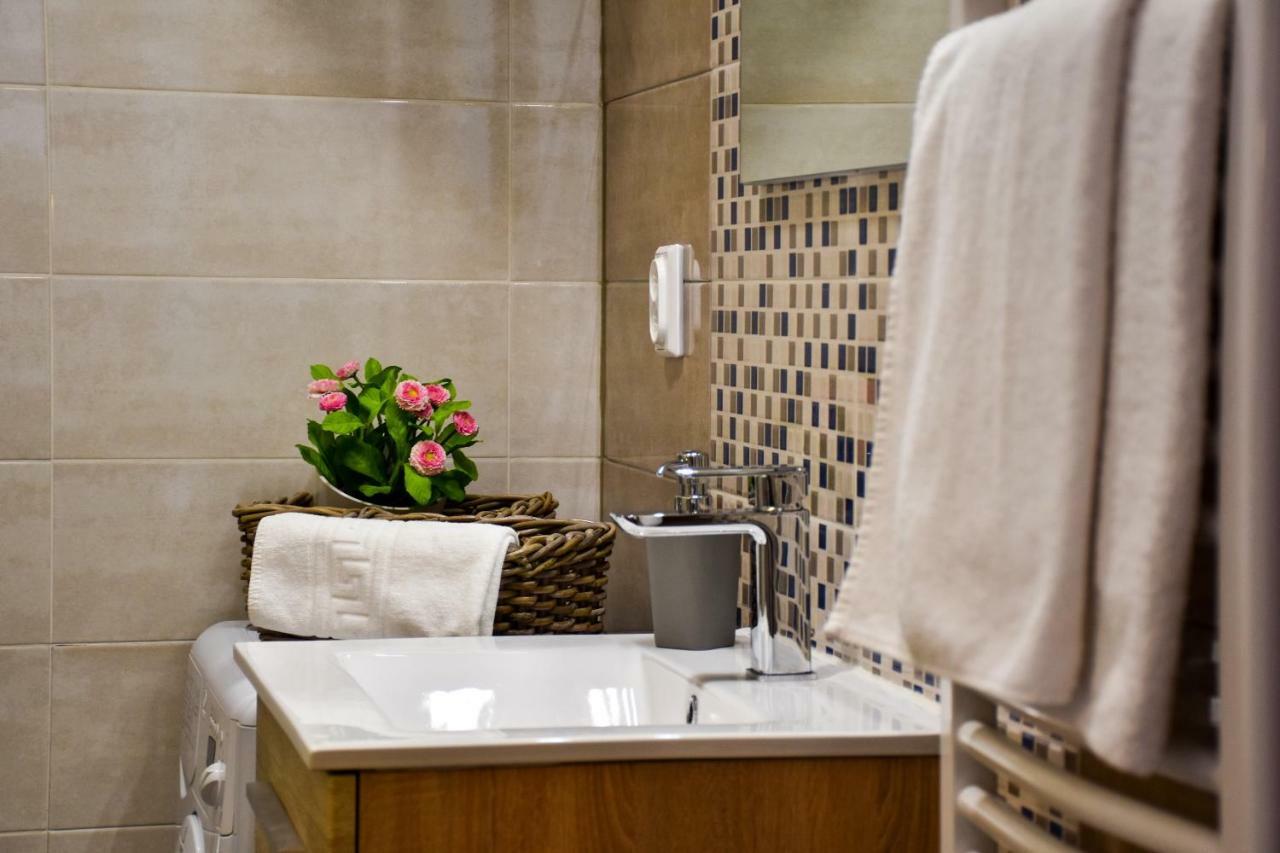Christine Apartment Close To The Buda Castle بودابست المظهر الخارجي الصورة
