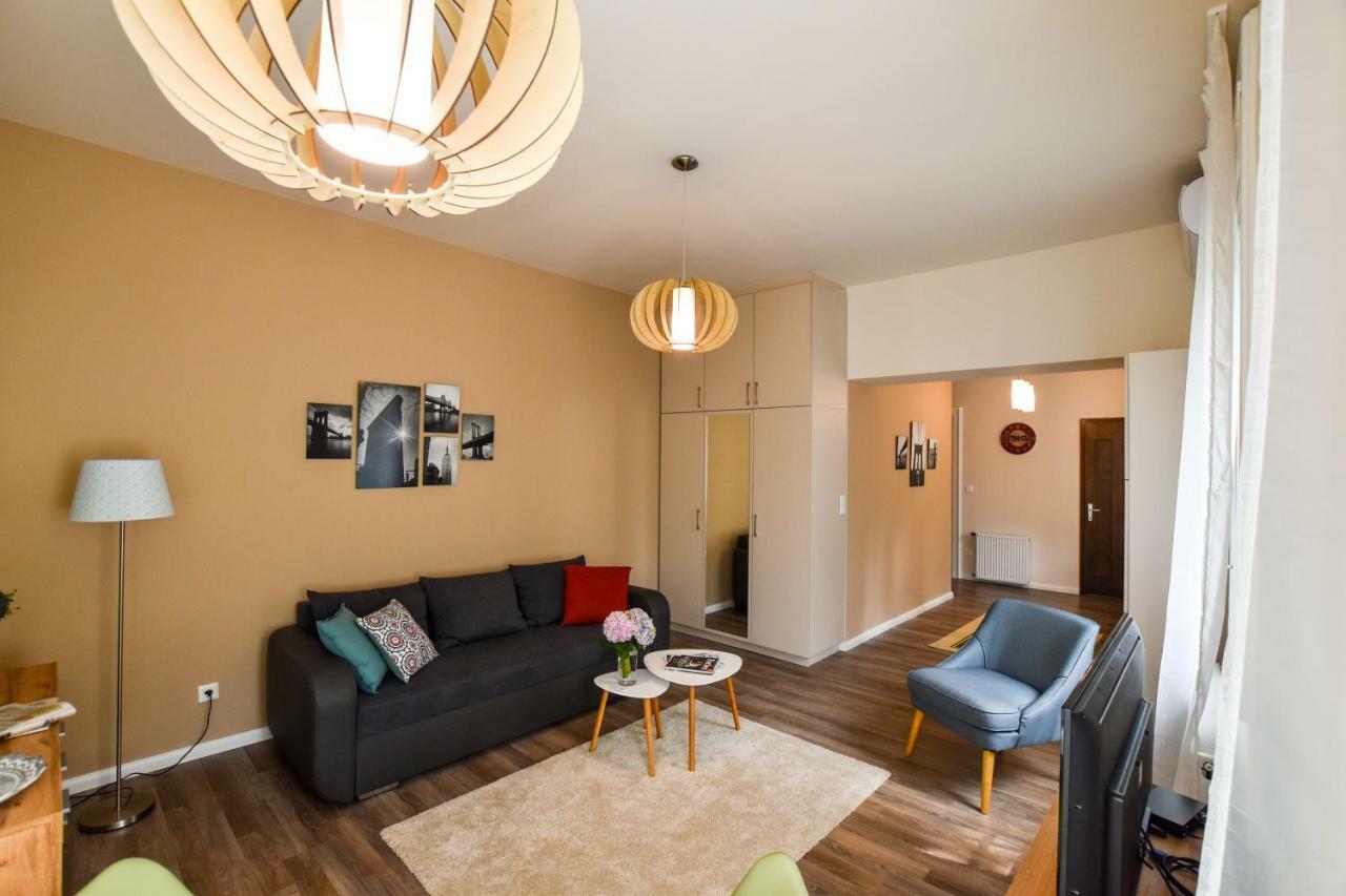 Christine Apartment Close To The Buda Castle بودابست المظهر الخارجي الصورة